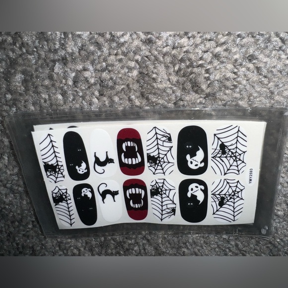 $1 HALLOWEEN NAIL STICKER WRAPS. NEW. $1 WITH ANY $10 ORDER OR MORE - Picture 7 of 16